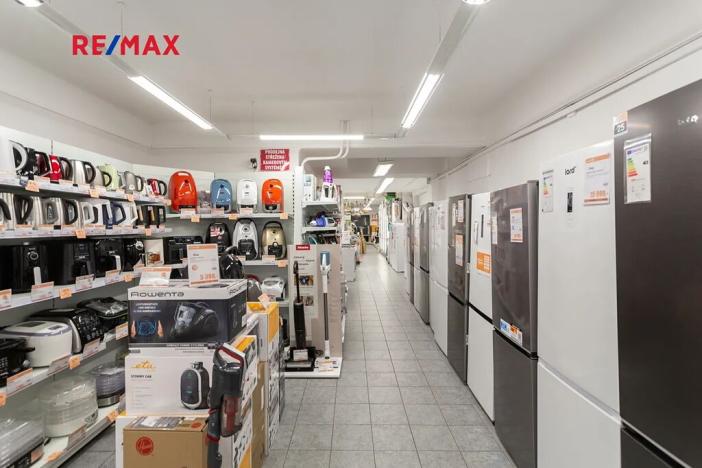 Pronájem obchodního prostoru, Praha - Strašnice, Starostrašnická, 501 m2