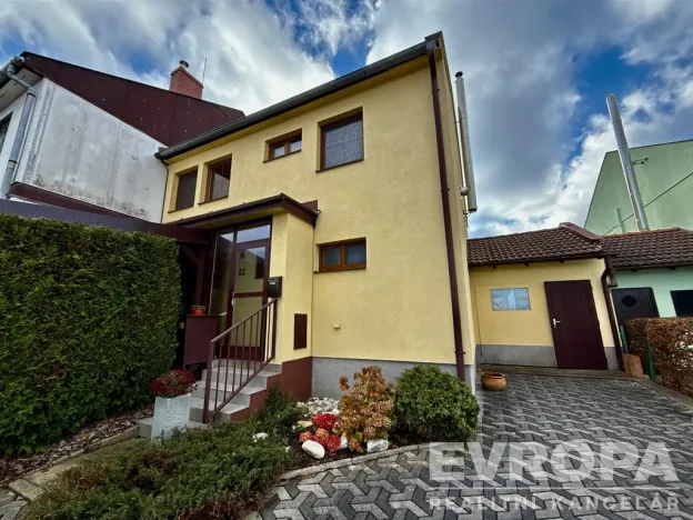 Prodej rodinného domu, Krnov, Pod Rozhlednou, 145 m2