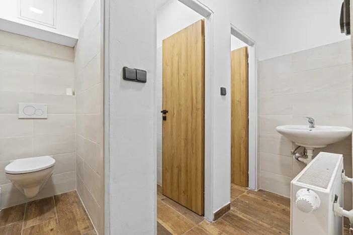 Pronájem obchodního prostoru, Zlín, Kvítková, 74 m2