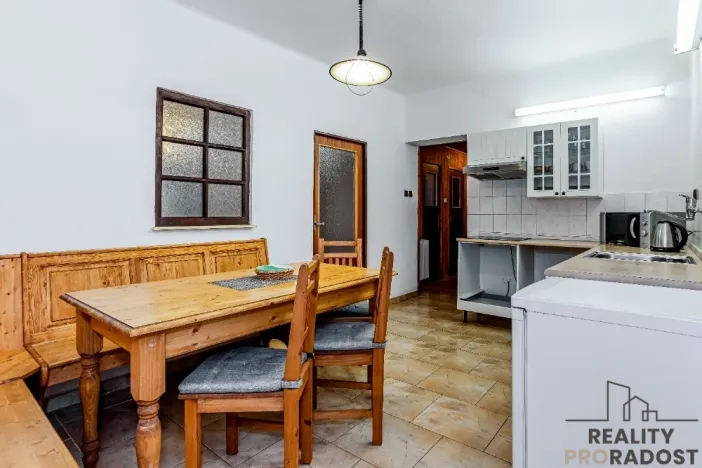 Prodej ubytování, Chlum u Třeboně, Hejtmanská hráz, 1200 m2