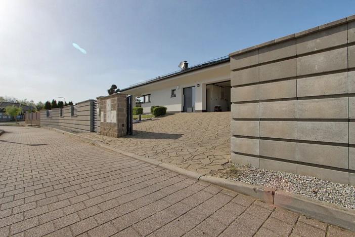 Pronájem rodinného domu, Sulice, Osiková, 260 m2