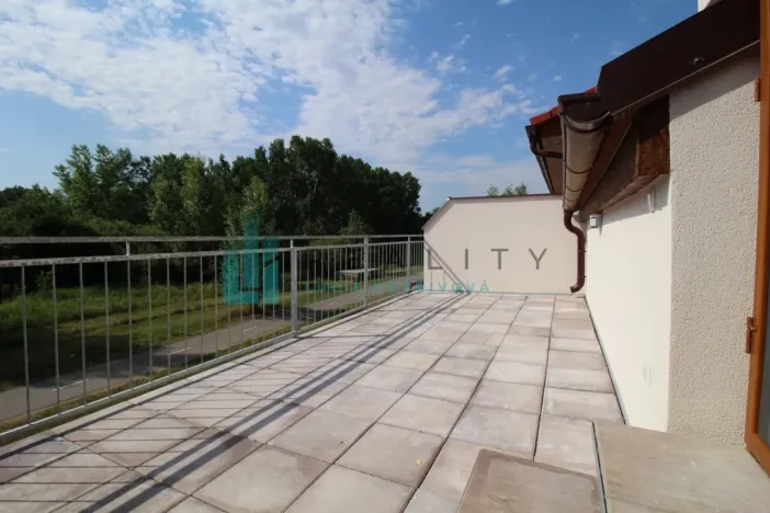 Pronájem bytu 3+kk, Dubňany, Jarohněvice, 67 m2