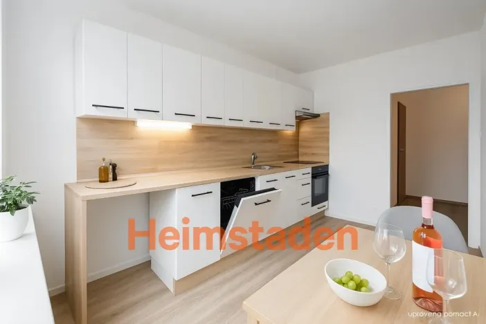 Pronájem bytu 2+1, Ostrava - Poruba, Čs. exilu, 57 m2