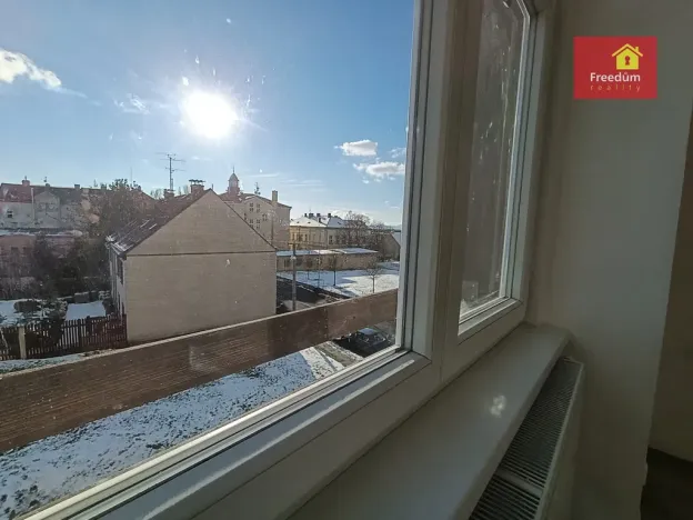 Pronájem bytu 1+1, Dubí - Pozorka, Sadová, 40 m2