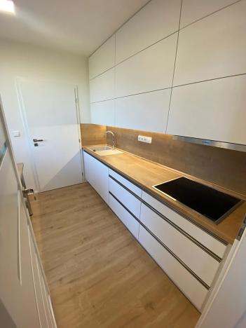 Prodej bytu 3+1, Zlín, Kamenná, 68 m2