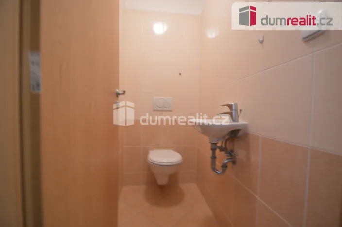 Pronájem bytu 1+kk, Praha - Modřany, Vorařská, 39 m2