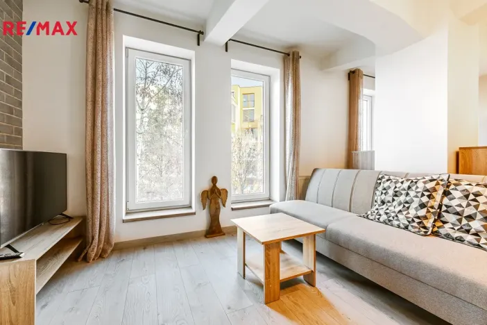 Prodej bytu 1+kk, Praha - Holešovice, Jankovcova, 33 m2