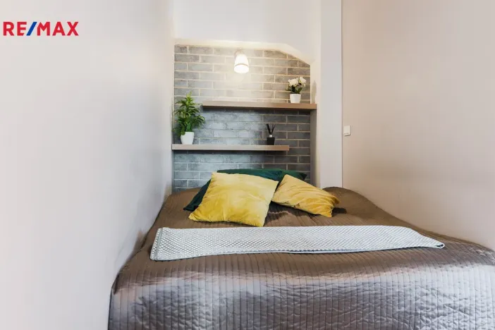 Prodej bytu 1+kk, Praha - Holešovice, Jankovcova, 33 m2