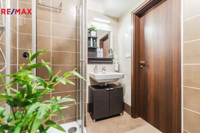 Prodej bytu 1+kk, Praha - Holešovice, Jankovcova, 33 m2