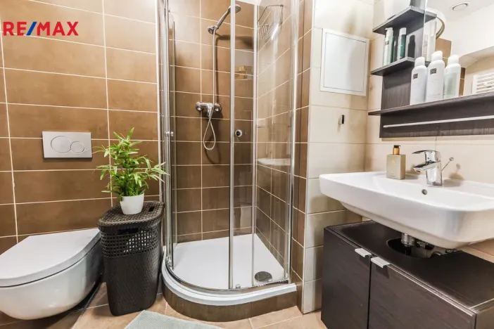 Prodej bytu 1+kk, Praha - Holešovice, Jankovcova, 33 m2