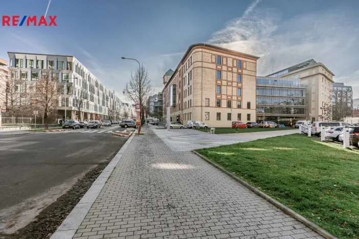 Prodej bytu 1+kk, Praha - Holešovice, Jankovcova, 33 m2