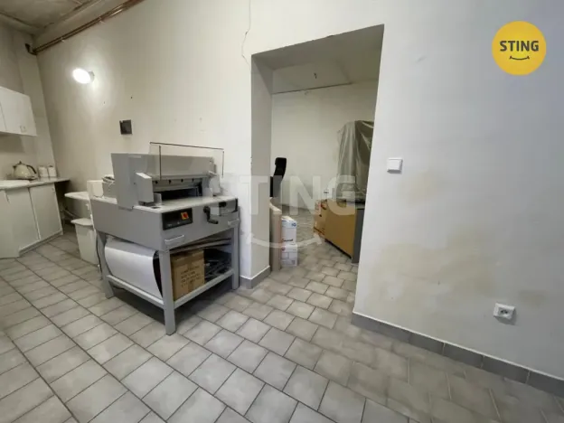 Prodej komerční nemovitosti, Třinec, Kopernikova, 70 m2