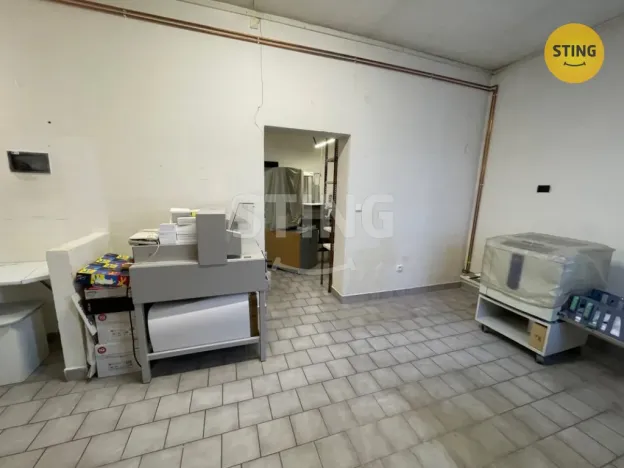 Prodej komerční nemovitosti, Třinec, Kopernikova, 70 m2