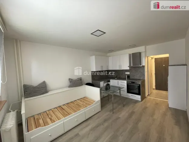 Pronájem bytu 1+kk, Opava - Kateřinky, Ratibořská, 22 m2