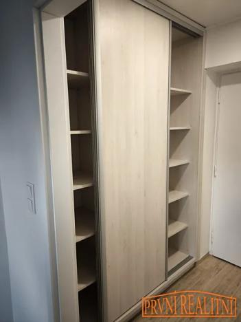 Pronájem bytu 1+1, Uherský Brod, Na Dlouhých, 28 m2