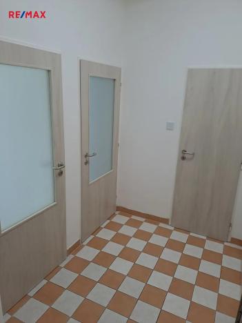 Pronájem bytu 1+1, Praha - Břevnov, Pod Marjánkou, 40 m2