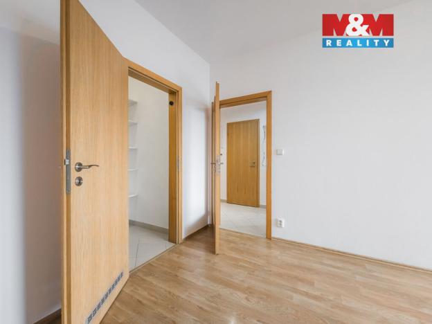 Pronájem bytu 2+kk, Praha - Hloubětín, Nademlejnská, 49 m2