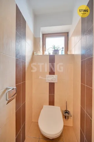 Prodej obchodního prostoru, Kroměříž, 1. máje, 102 m2