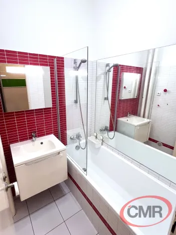 Prodej bytu 2+kk, Praha, Na Mlejnku, 51 m2