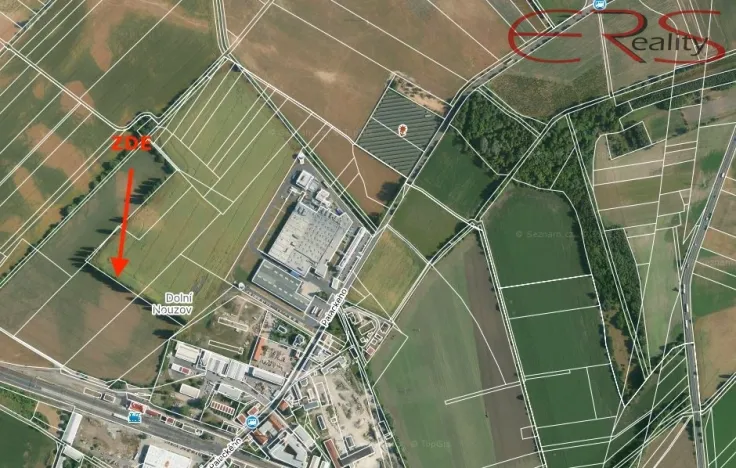 Prodej pole, Velim, 45117 m2