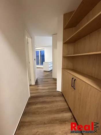 Pronájem bytu 2+kk, Brno - Komín, Podveská, 59 m2