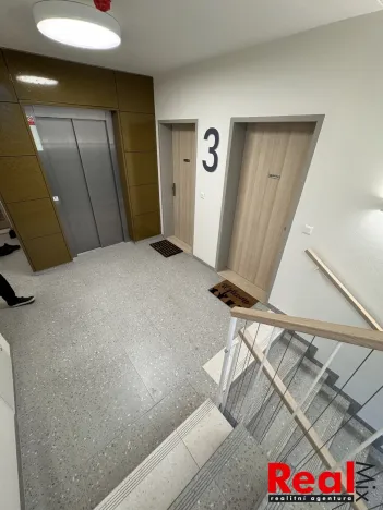 Pronájem bytu 2+kk, Brno - Komín, Podveská, 59 m2