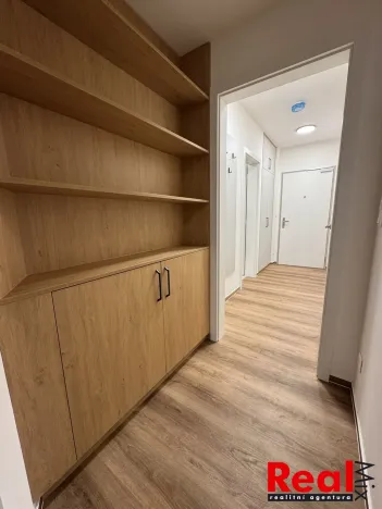 Pronájem bytu 2+kk, Brno - Komín, Podveská, 59 m2