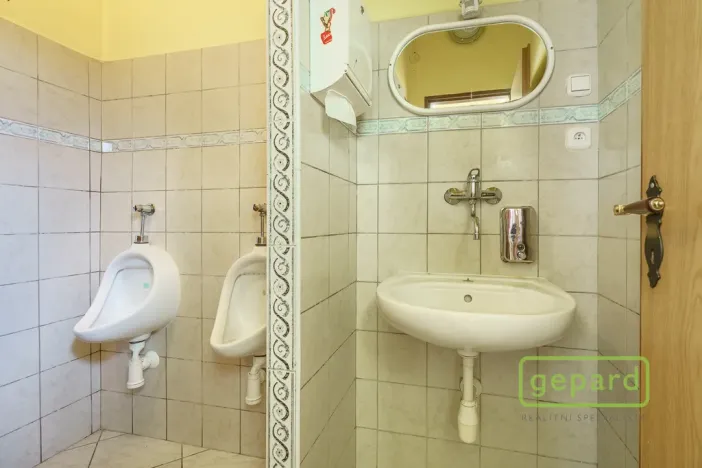 Prodej ordinace, Karlovy Vary, Rohová, 120 m2