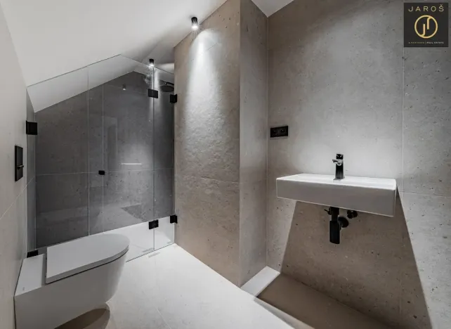 Prodej apartmánu, Strážné, 80 m2