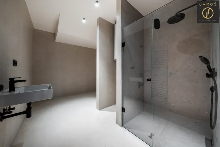 Prodej bytu 3+kk, Strážné, 101 m2