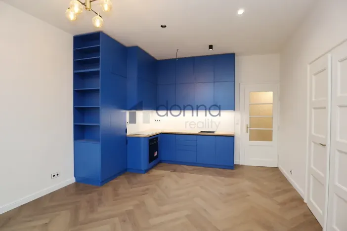 Pronájem bytu 3+kk, Praha, Sokolovská, 95 m2