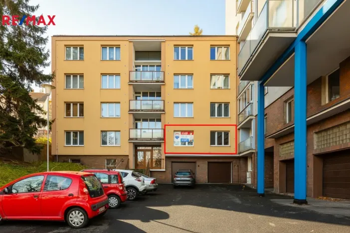 Prodej bytu 3+1, Karlovy Vary - Drahovice, Vítězná, 86 m2