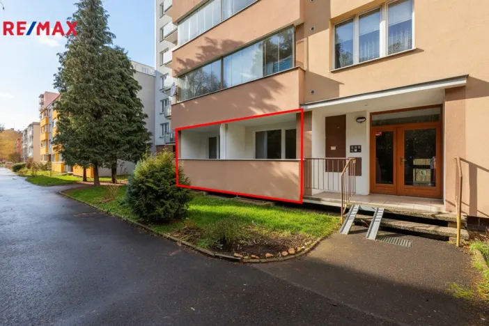 Prodej bytu 3+1, Karlovy Vary - Drahovice, Vítězná, 86 m2