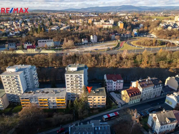 Prodej bytu 3+1, Karlovy Vary - Drahovice, Vítězná, 86 m2