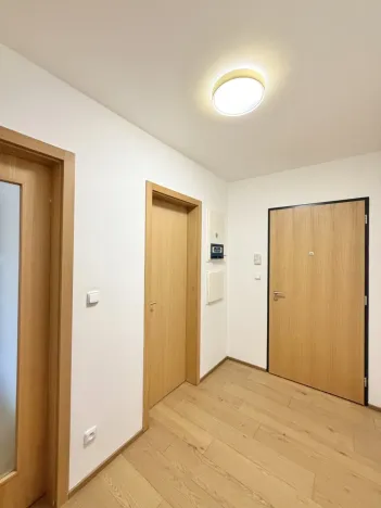 Pronájem bytu 2+kk, Liberec - Liberec I-Staré Město, Vítězná, 65 m2