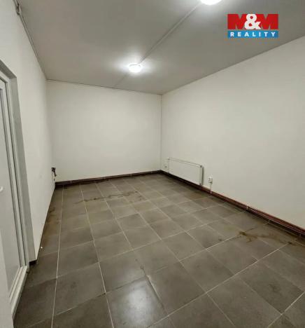 Pronájem skladu, Kladno - Dubí, Libušina, 350 m2