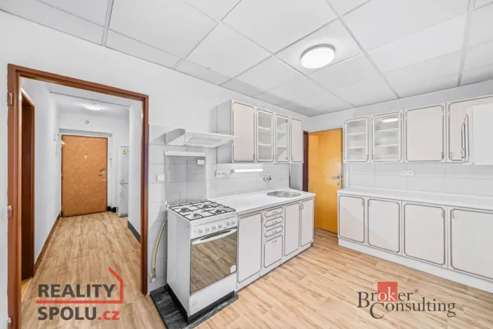 Pronájem bytu 2+1, Rokycany - Nové Město, Mládežníků, 63 m2