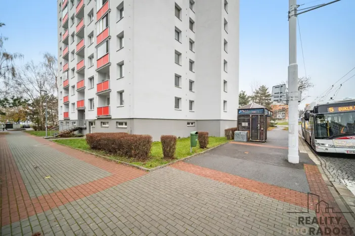 Pronájem bytu 1+kk, Pardubice, Jana Zajíce, 32 m2