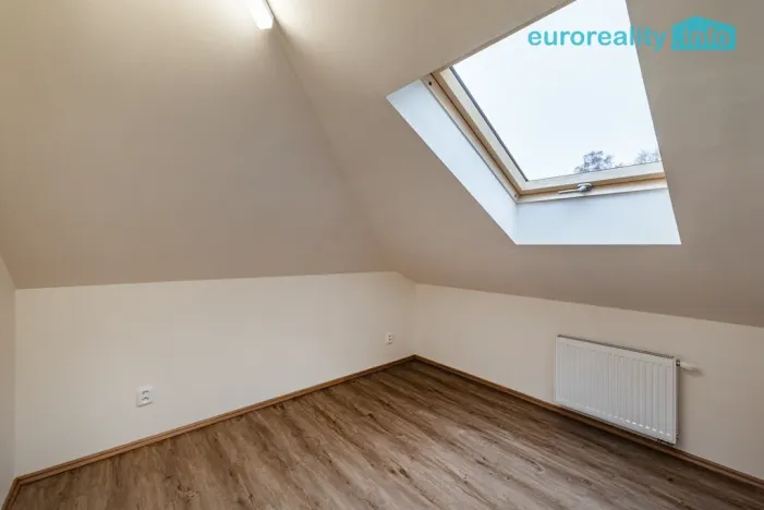 Prodej bytu 1+1, Mariánské Lázně, Dykova, 35 m2