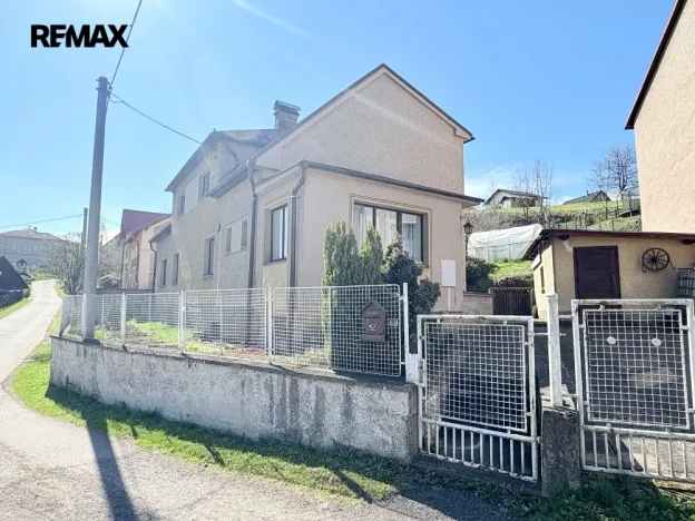 Prodej rodinného domu, Stárkov, 140 m2