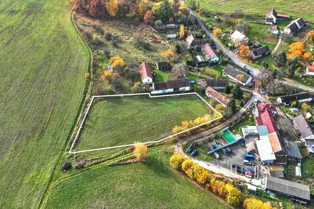 Prodej pozemku pro bydlení, Lipoltice - Sovoluská Lhota, 1147 m2