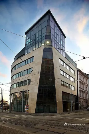 Pronájem kanceláře, Brno, Orlí, 302 m2