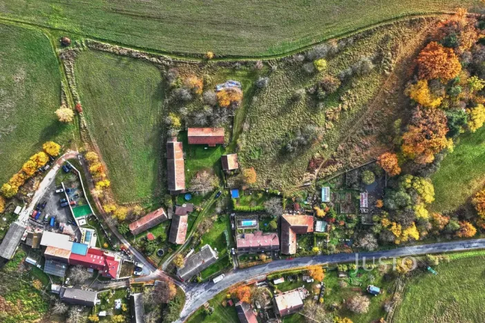 Prodej pozemku pro bydlení, Lipoltice - Sovoluská Lhota, 1089 m2