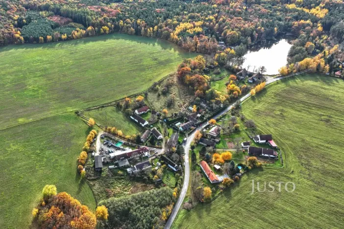 Prodej pozemku pro bydlení, Lipoltice - Sovoluská Lhota, 1089 m2