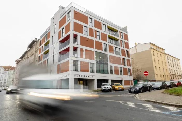 Pronájem bytu 2+kk, Brno, Auerswaldova, 51 m2