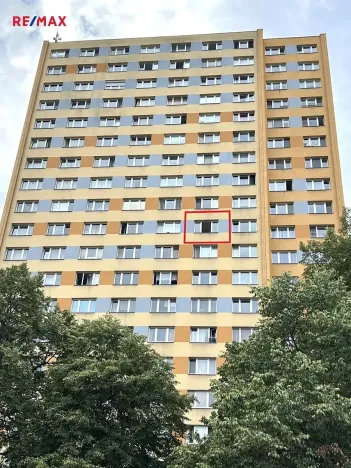 Prodej bytu 1+kk, Praha - Háje, Hlavatého, 27 m2