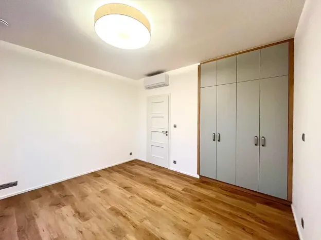 Pronájem bytu 4+1, Praha - Vinohrady, Vinohradská, 112 m2