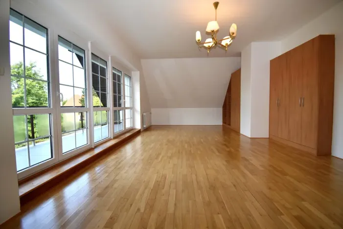 Pronájem rodinného domu, Průhonice, Sadová, 350 m2