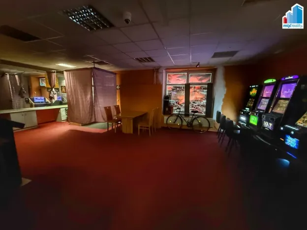 Pronájem obchodního prostoru, Plzeň, Slovanská, 110 m2