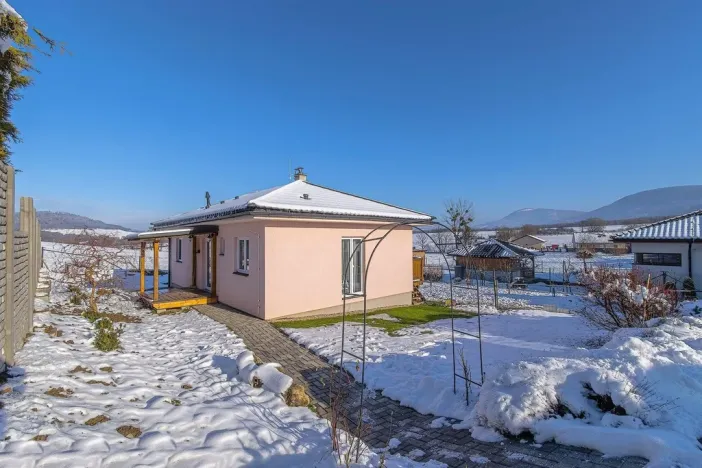 Prodej rodinného domu, Mořkov, U kaple, 88 m2